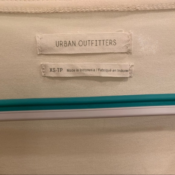 Urban Outfitters Short Sleeve Wrap Top - Brand New, Never Worn - Picture 4 of 5